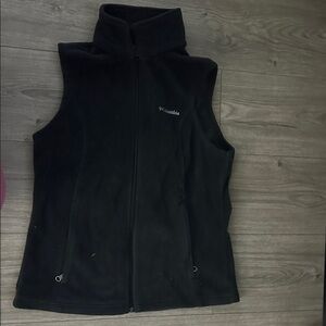 Columbia Women's Black Zip-Up Vest